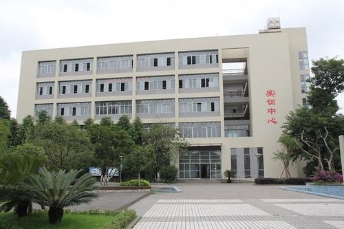 成都市建筑職業(yè)中專學校地址在哪里