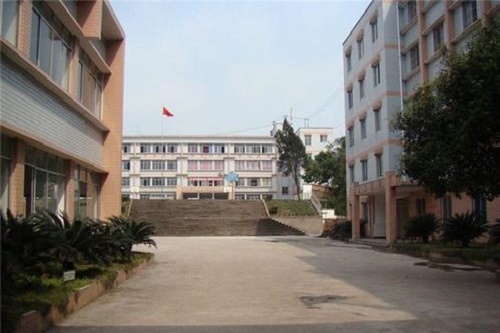 成都市建筑職業(yè)中專學校地址在哪里