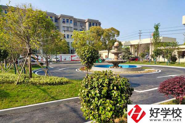 岳陽市江南通信職業(yè)技術(shù)學(xué)校風(fēng)景