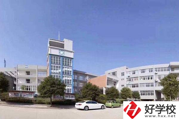 岳陽市江南通信職業(yè)技術學校有什么專業(yè)?可以留學嗎?