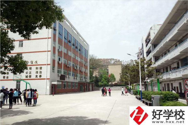 邵陽市女子職業(yè)學校教學樓